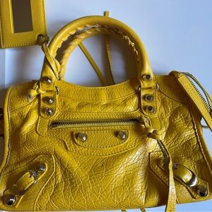BEAUTIFUL BALENCIAGA LE CITY MINI BAG IN YELLOW WUTH SILVER HARDWARE